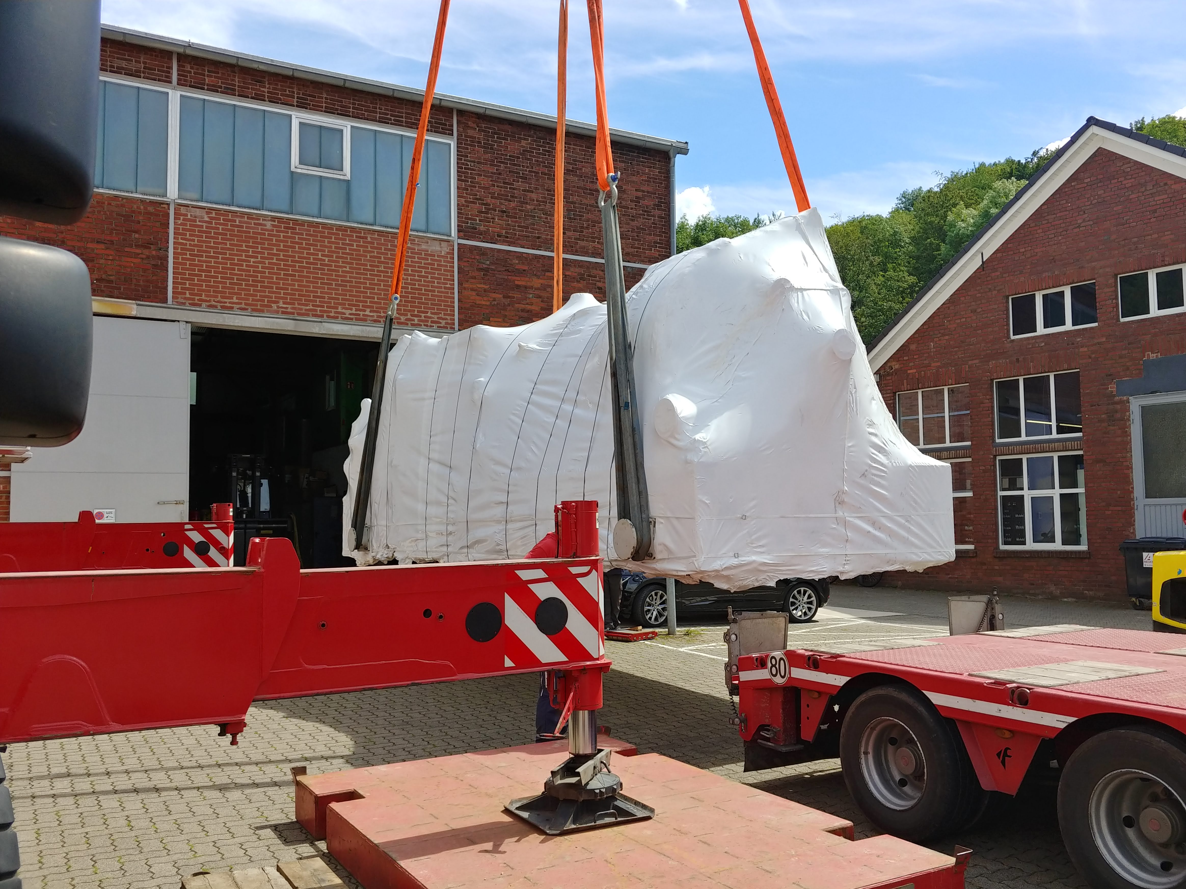 Abdeckhauben Blockheizkraftwerke